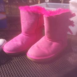 UGG Boots. Little Girl.  Size 1. Pink. Barely Worn.