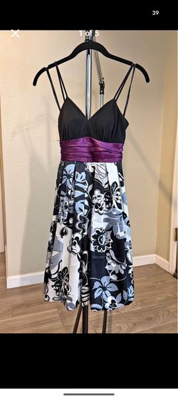 Floral Windsor dress with purple sash 5/6