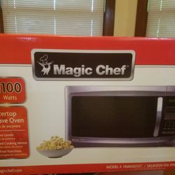 Magic Chef Microwave oven. New