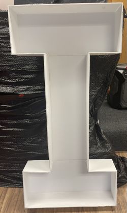 Mosaic Letter “I”