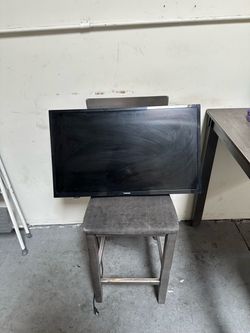 Toshiba 32ā HD LED smart