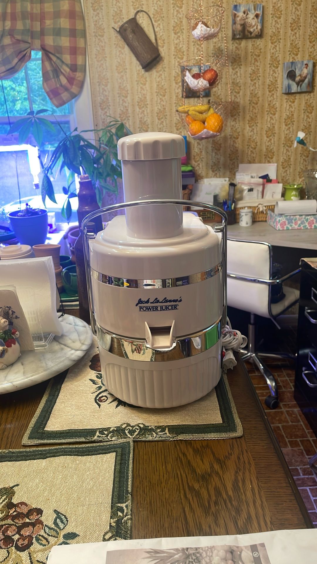 Centrifugal Juicer