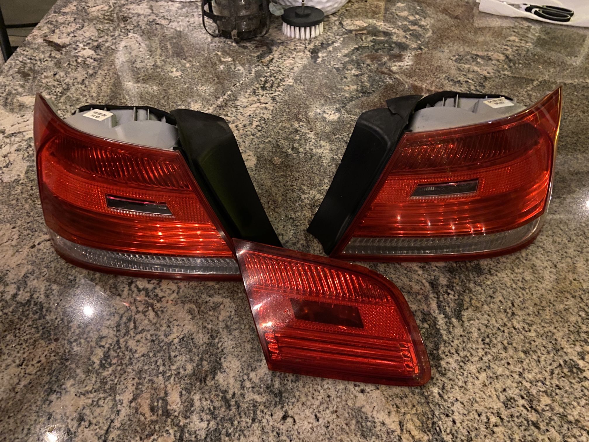 BMW E92 Taillight 335i 328i 330i Coupe Headlight Light