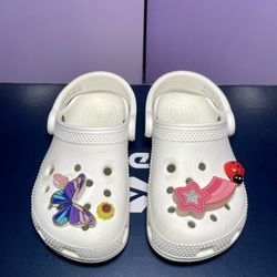 CROCS - size C8 with FREE jibbitz