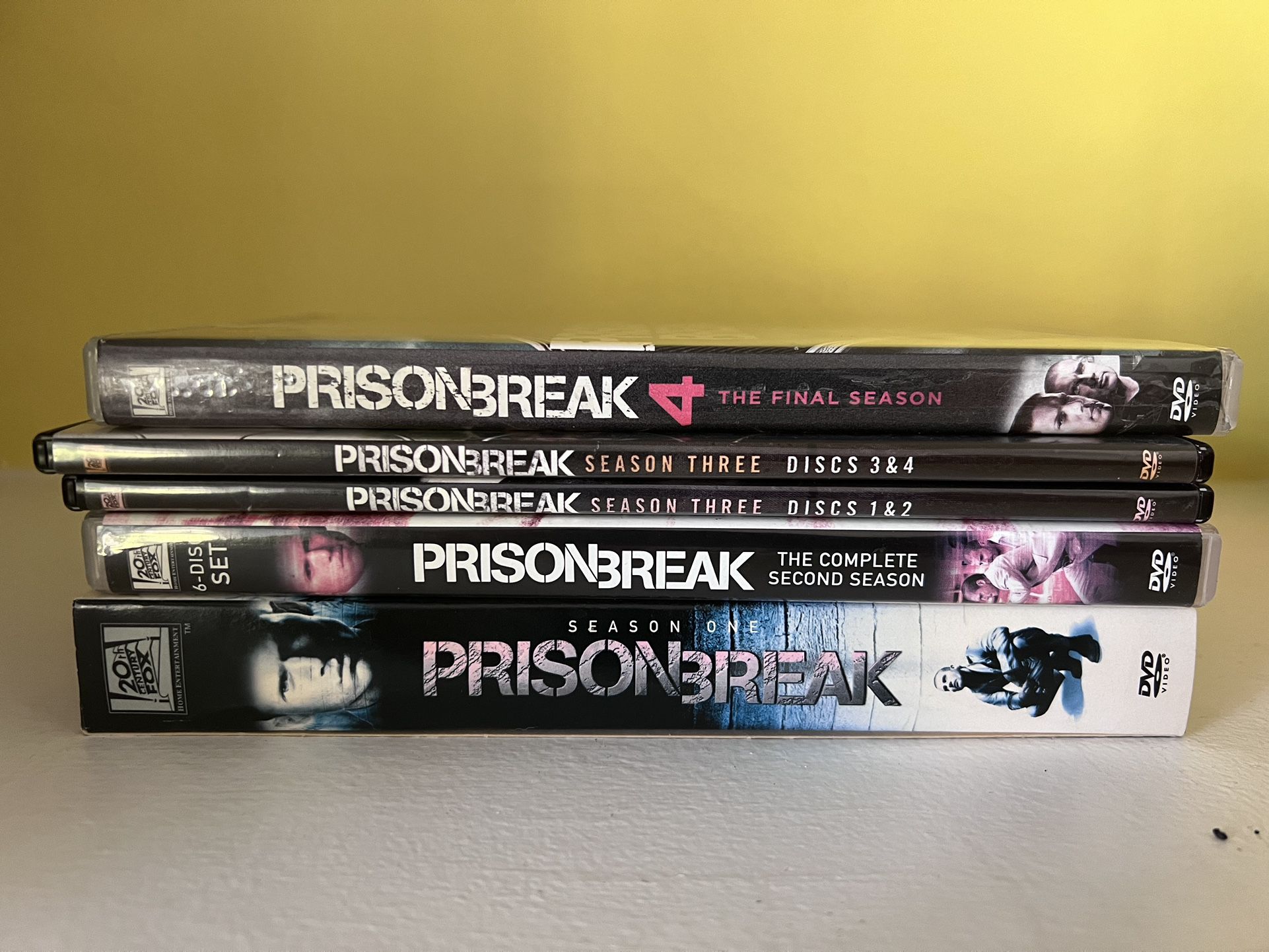 Prison Break Seasons 1-4 Used