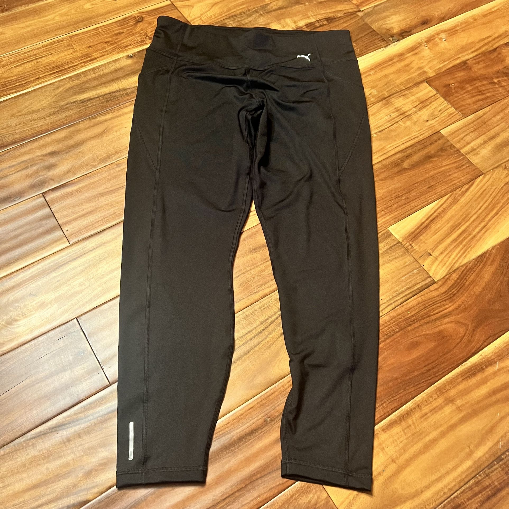 Women’s plus size black puma leggings. Size 1x