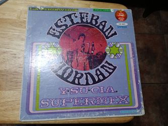 Esteban Jordan y supermex