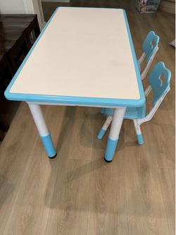 children table including 2 children chair