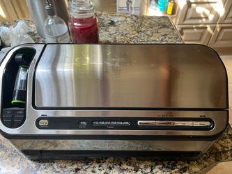 FoodSaver Vacuum Sealer Machine
