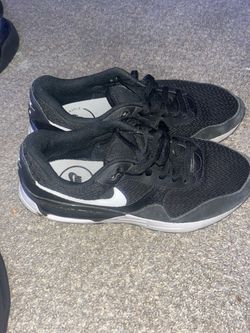 Nike Air Max (Black/White)