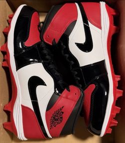 Brand New Nike Air Jordan 1 Mid TD Football Cleats Red Black White Men Size 11