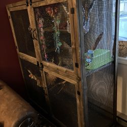 Custom-made large sugar, glider, or small animal cage!