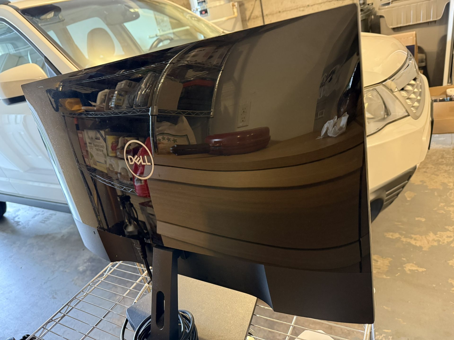 Dell 27” Monitor – Excellent Condition