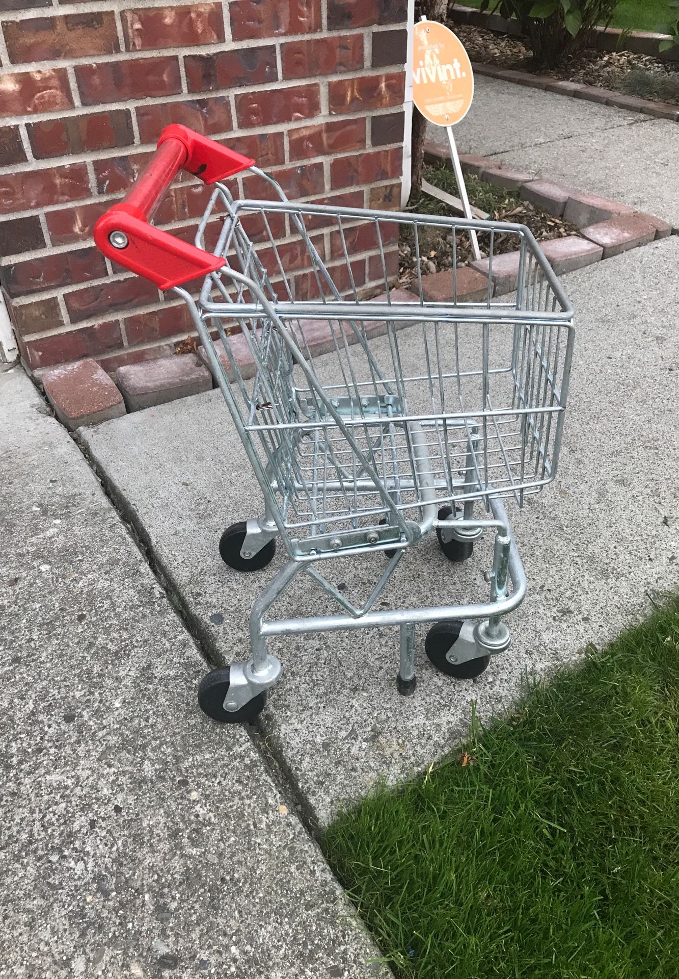Toy Shopping Cart $10 obo