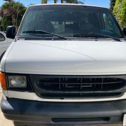 2004 Ford E-250 Cargo Van