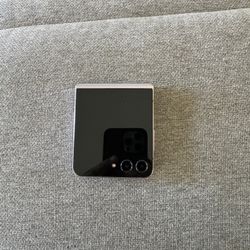 Samsung galaxy Flip 5 