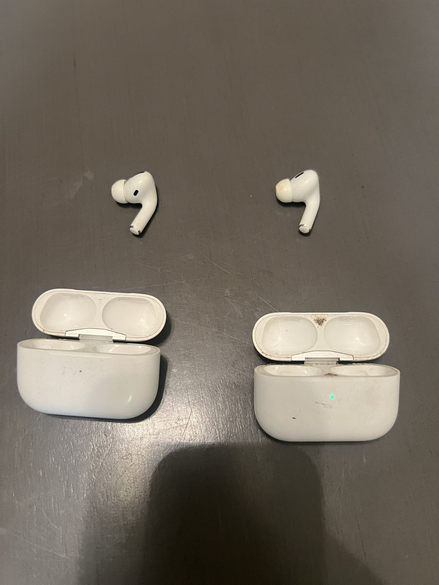 AIRPOD PROS GEN 3 Missing Left
