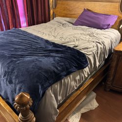 King Sz Bed Room Set