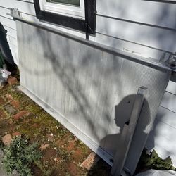 Metal ramp with railing