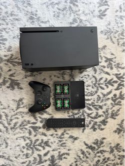Xbox Series X 1TB Console with Xbox Wireless Controller - 4K Gaming - 120FPS