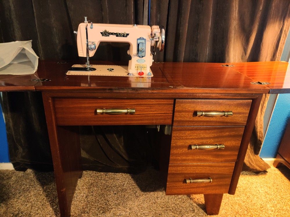 Mid Century Sewing Machine 