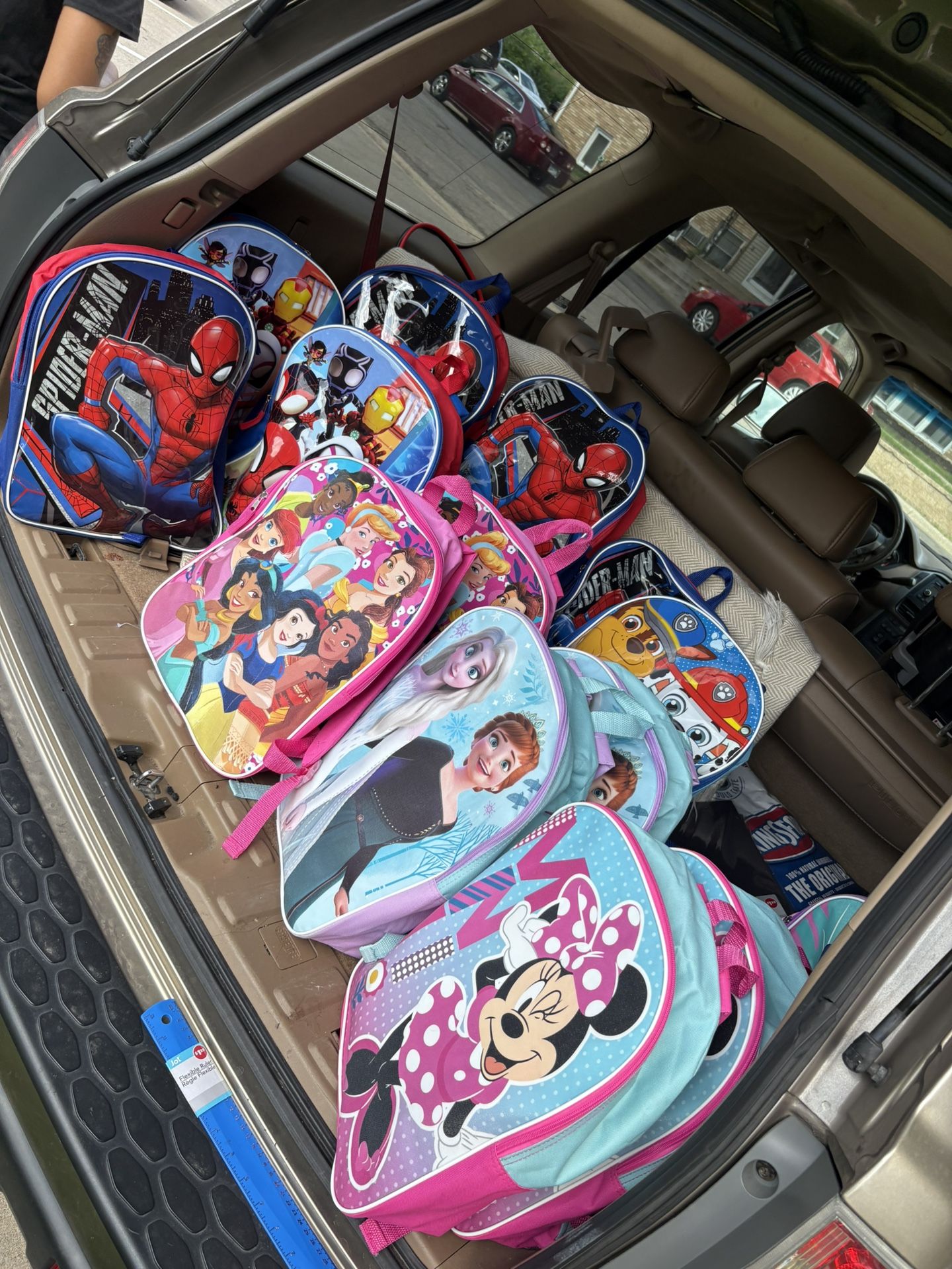 come get your kids school supplies ! i have everything they need only $30 each