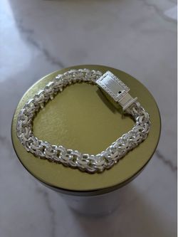 Chino link bracelet