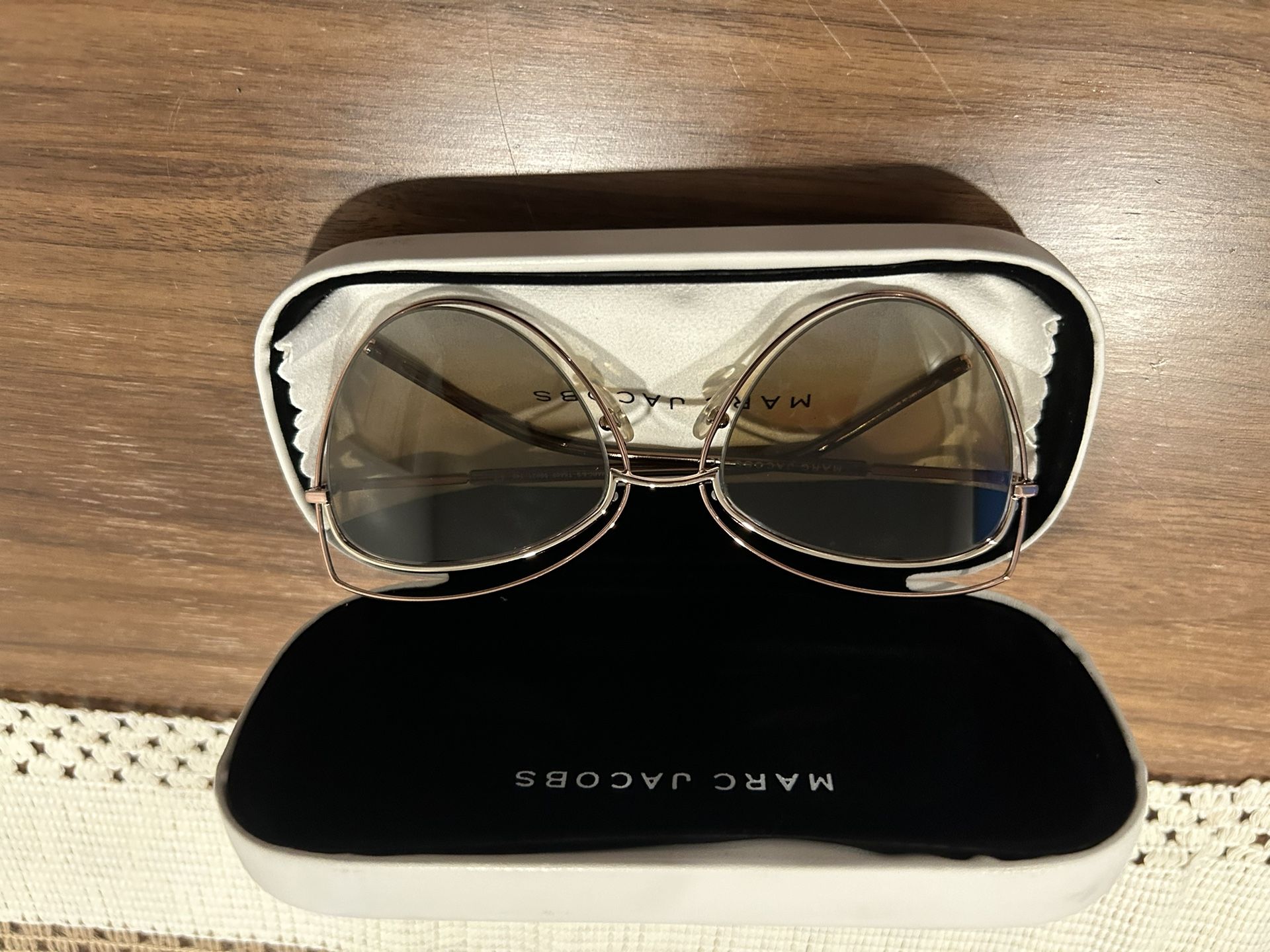 Marc Jacob's Woman's Sunglasses