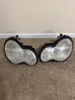 C230 Headlights