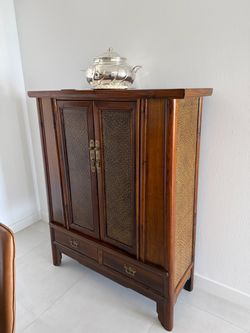 Chinese cabinet