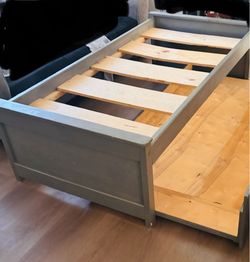 🛏️ Custom Solid Wood Twin Bed with Pull-Out Trundle – $250OBO
