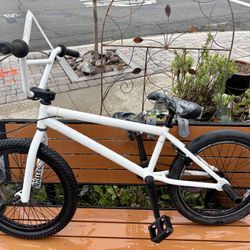 Fit BMX bicycle Claremont Mesa trick bike