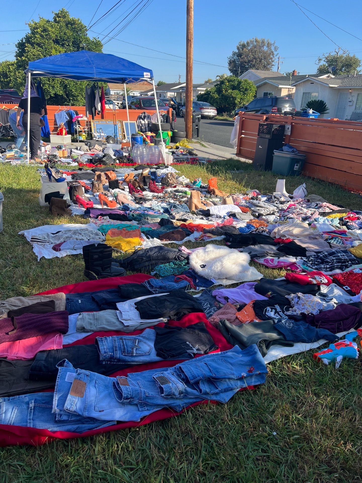 Yard Sale New Stuff Shein Makeup Shoes Clothes Good Quality