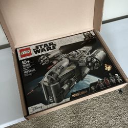 NEW / SEALED Star Wars LEGO 75292 The Razor Crest