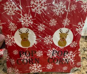4 set Christmas popcorn holders