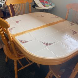 Dining Room Table 