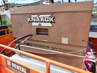 Knack piano style jobsite toolbox/gangbox