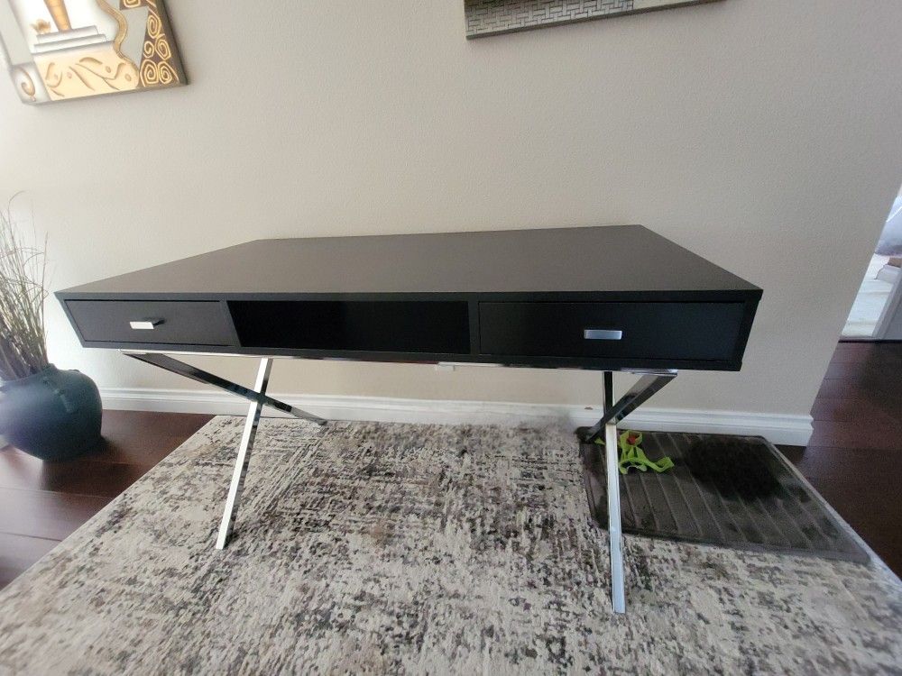 BEAUTIFUL Desk For Sale