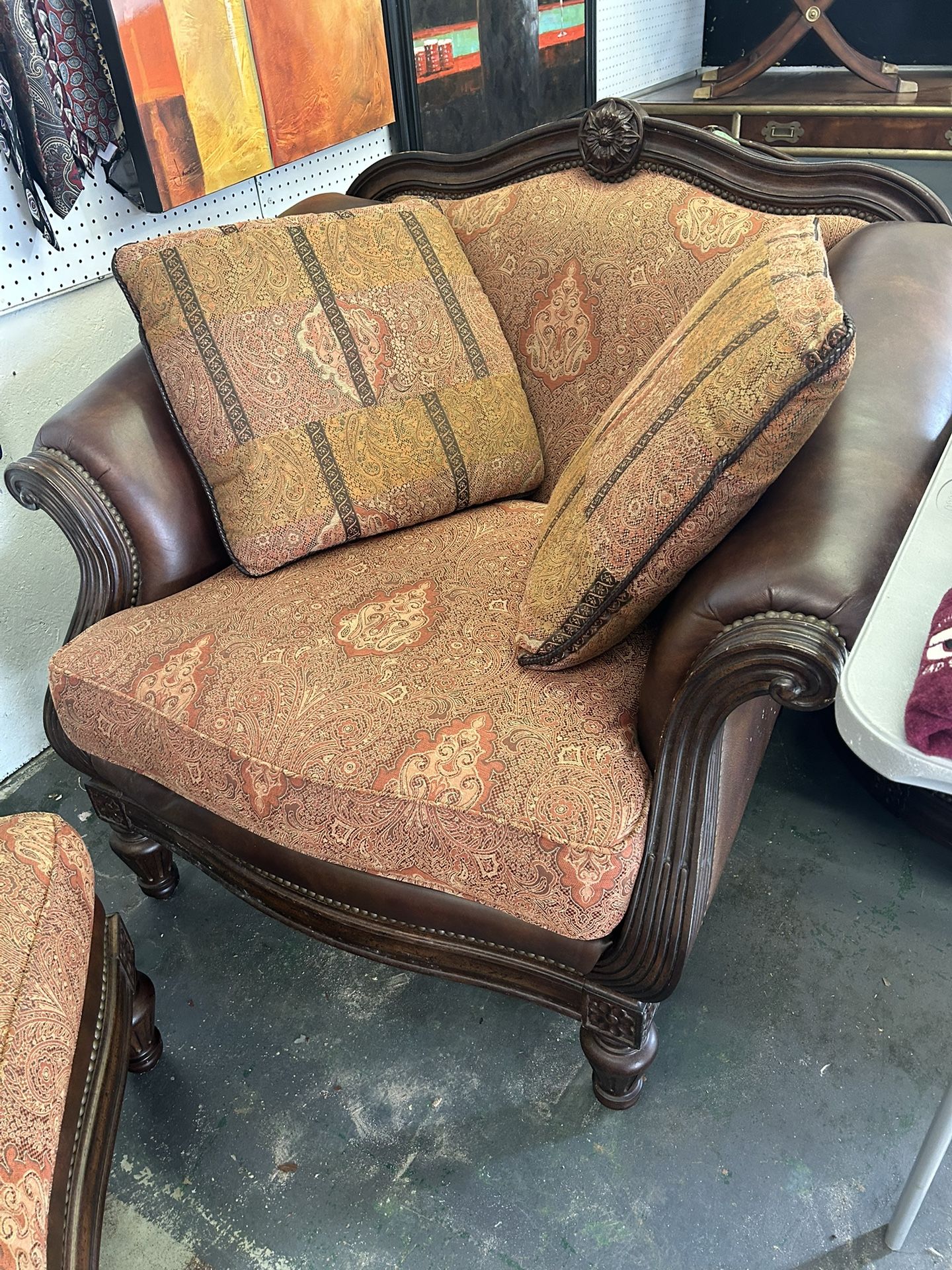 CHAIR AND OTTOMAN