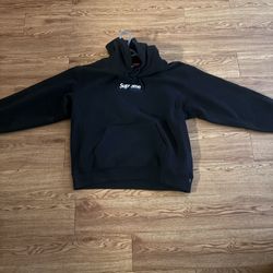 Supreme hoodie