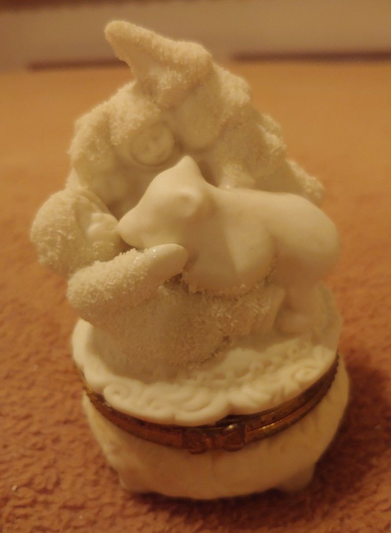 Snowbabies Figure