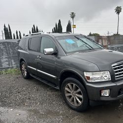 2010 Infiniti Qx56