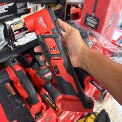 Mikwaukee M18 Multi Tool