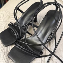 Black Heels Size 7