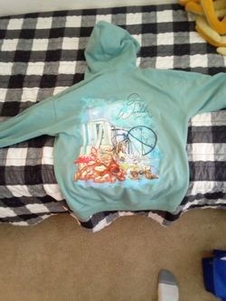 SeaWorld sweater