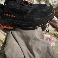 Brand New Balenciaga triple s