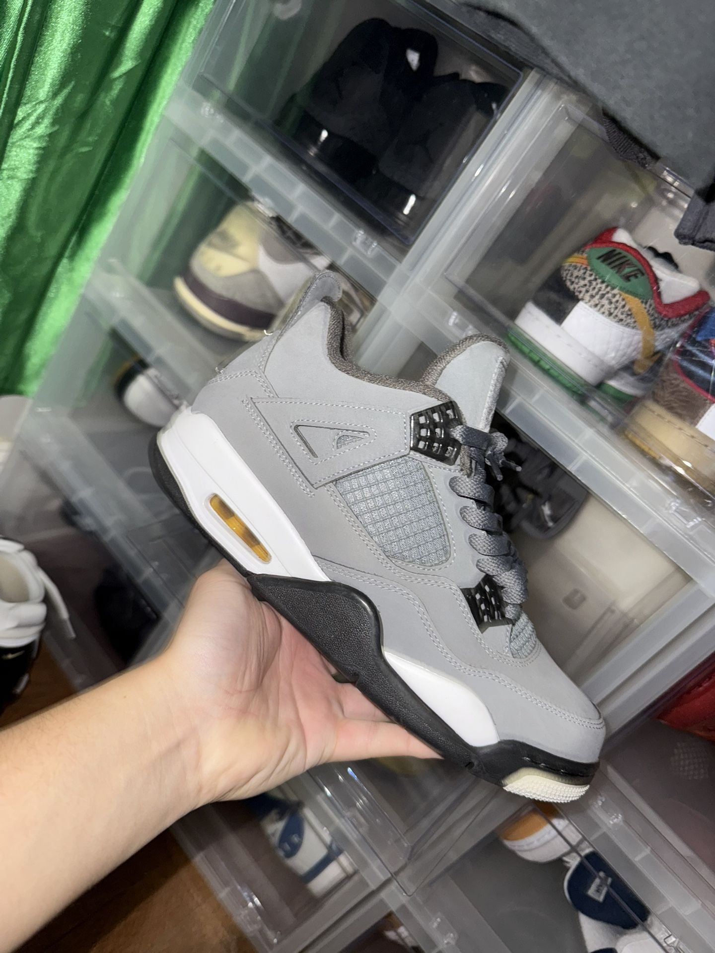 Jordan 4 Retro 'Cool Grey'