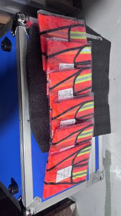 6 pack High Visibilty Vest