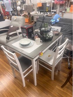 Costway 5-Piece Dining Set Solid Wood Kitchen Furniture with Rectangular Table & 4 Chairs Grey