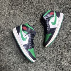 Air Jordan 1 Mid Pine Green